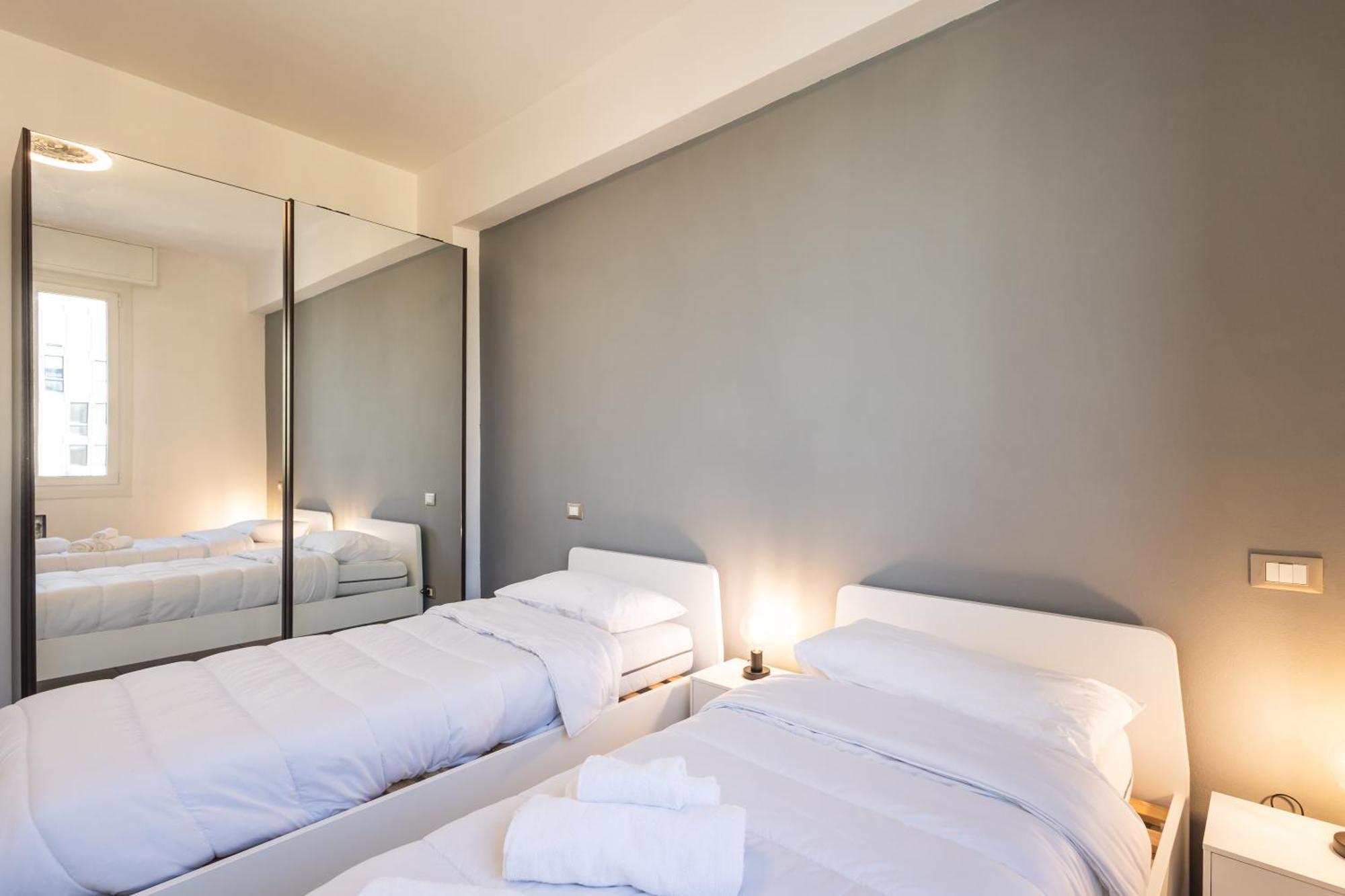Ravenna Sky View Apartment Екстер'єр фото